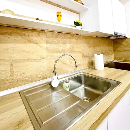 Amelia Comfort Apartament *