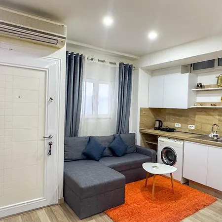 Amelia Comfort Apartamento Tirana